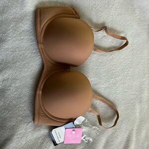 Essentials BodyWear convertible/strapless bra